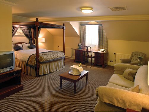 Aztec Hotel & Spa Bristol Four-poster Room
