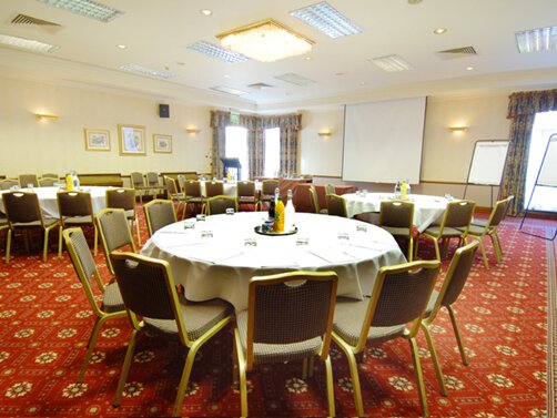 Aztec Hotel & Spa Bristol Cotswold Suite 1